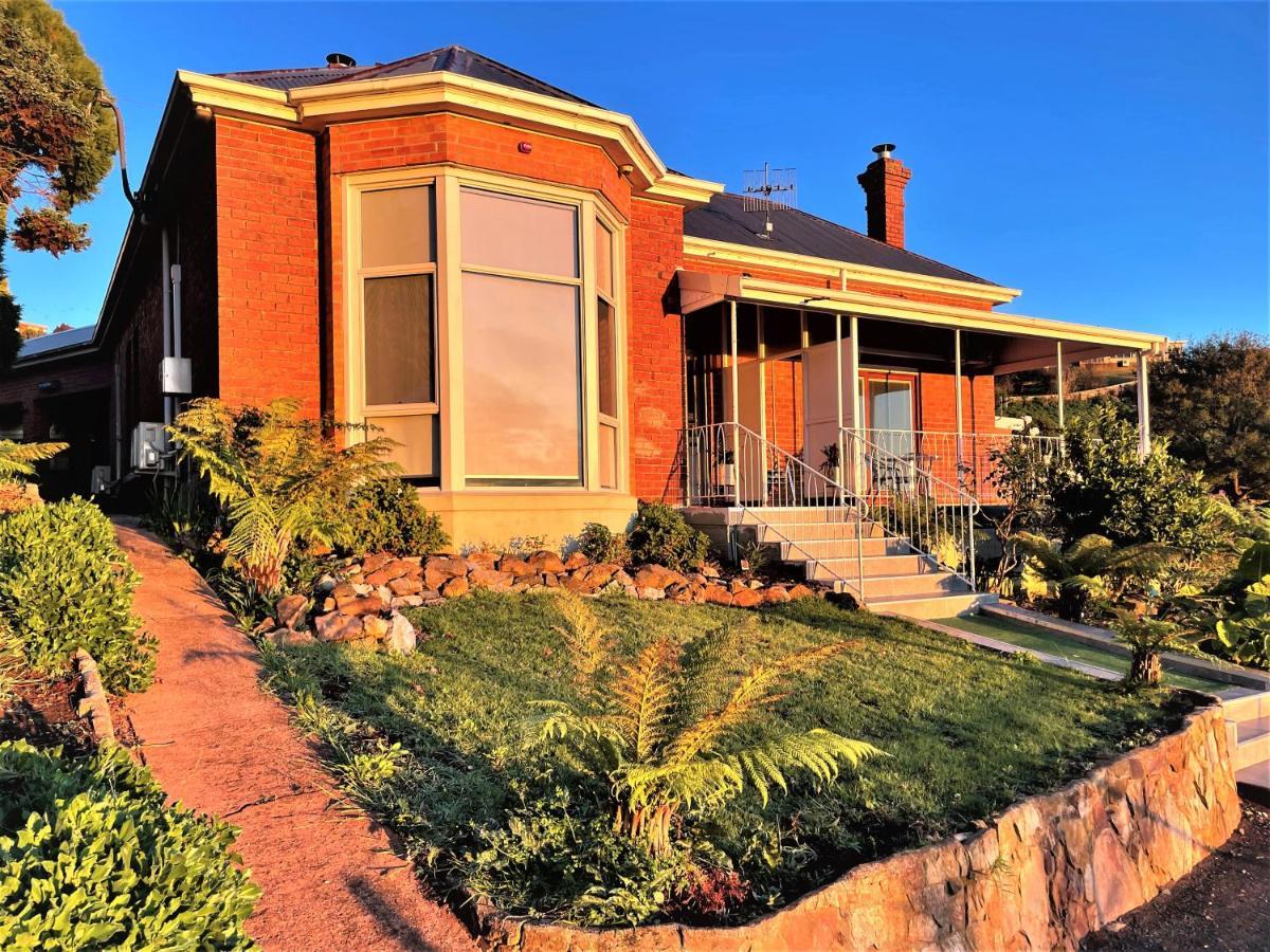 Hotel Oakleigh House Burnie Exterior foto